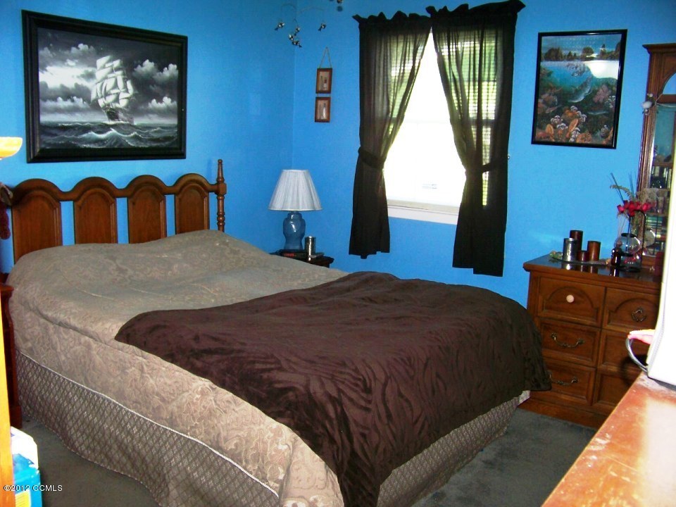 216 Pine Dale Road Havelock, NC 28532 - Photo 11 of 23 Principal Bedroom