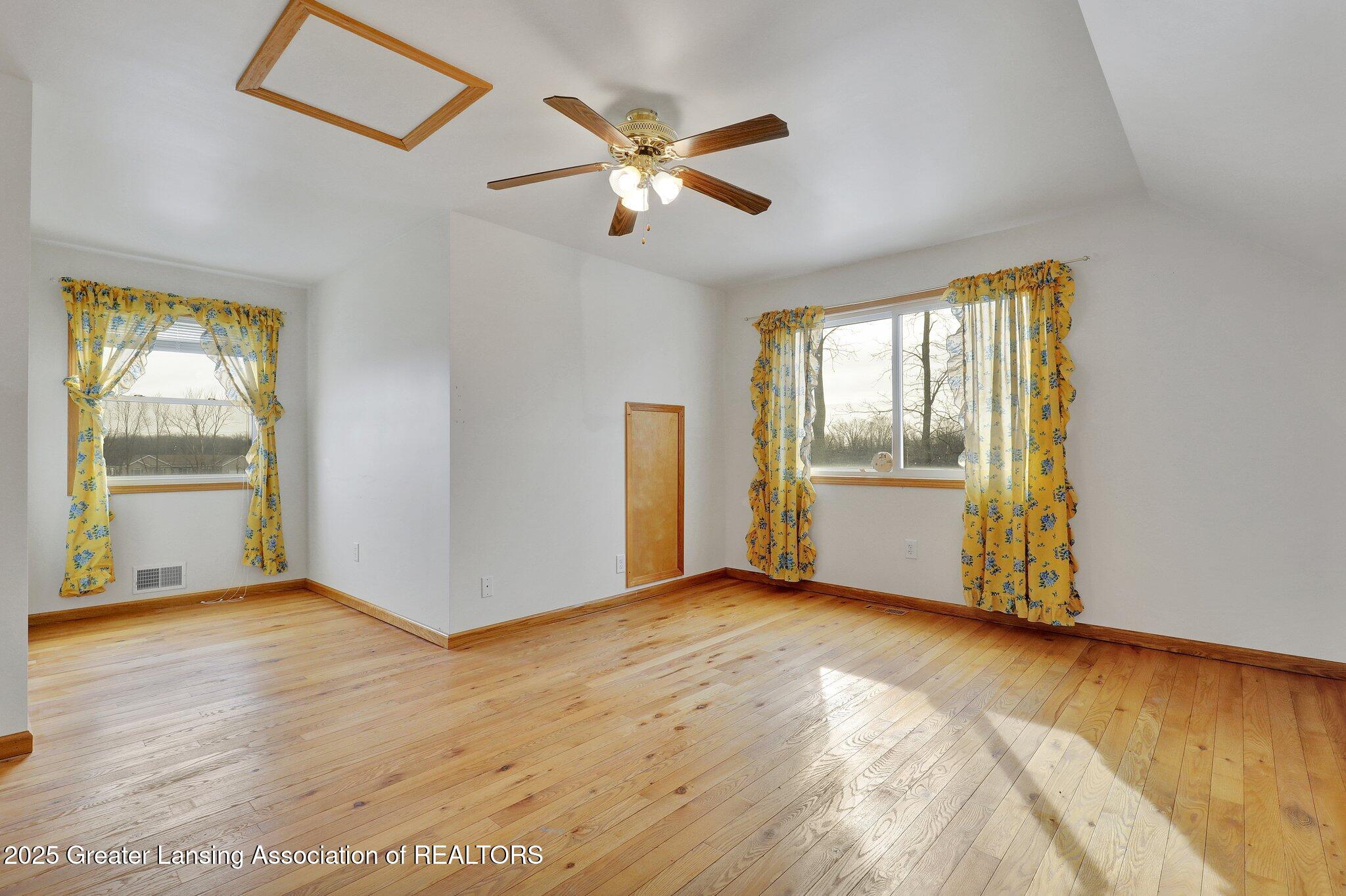 7308 South Royston Road Eaton Rapids, MI 48827 - Photo 25 of 44 37-web-or-mls-Open Ended Media-37