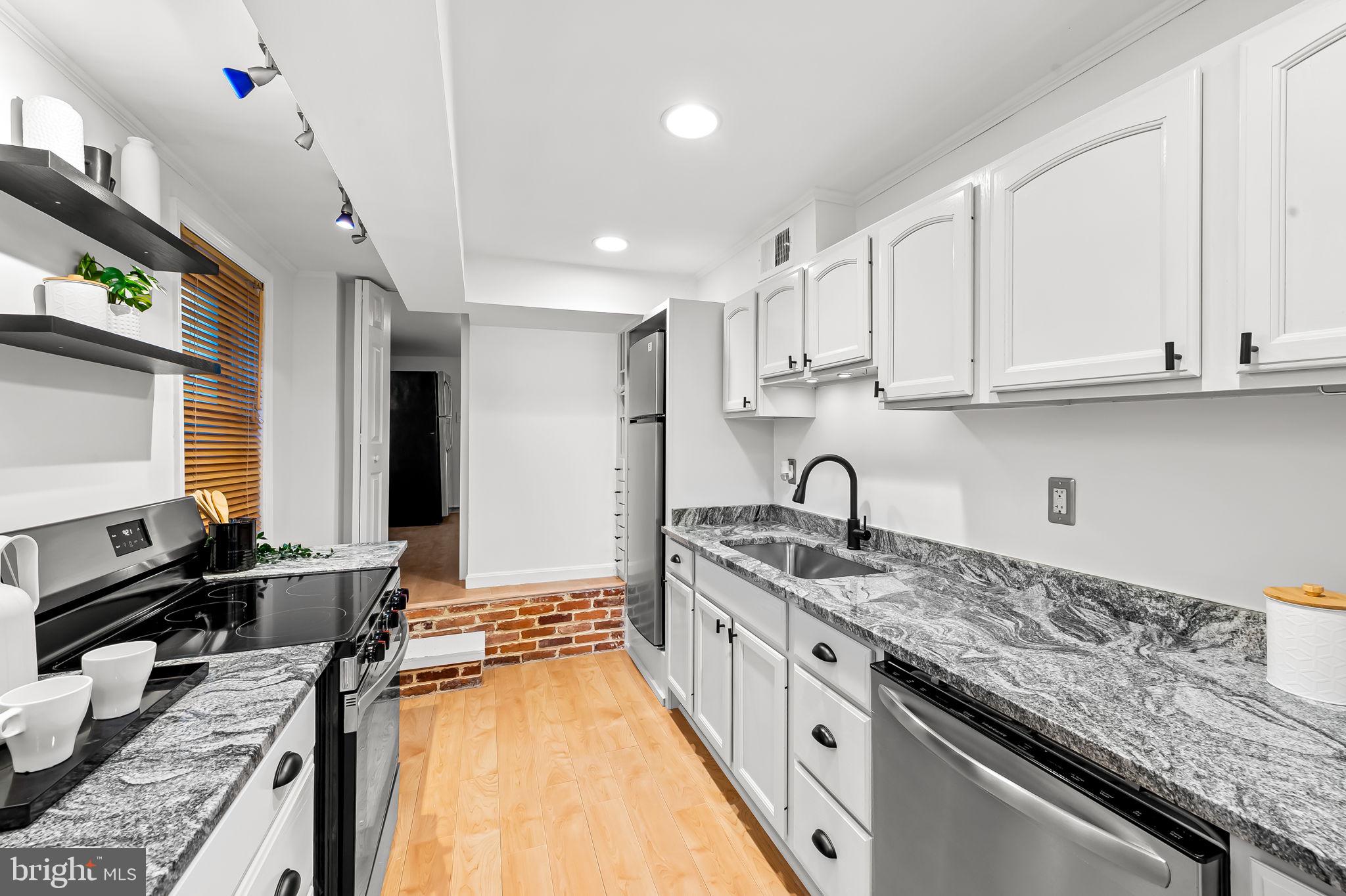 2234 Fleet Street Baltimore, MD 21231 - Photo 8 of 26 New Countertops and Oven/Range