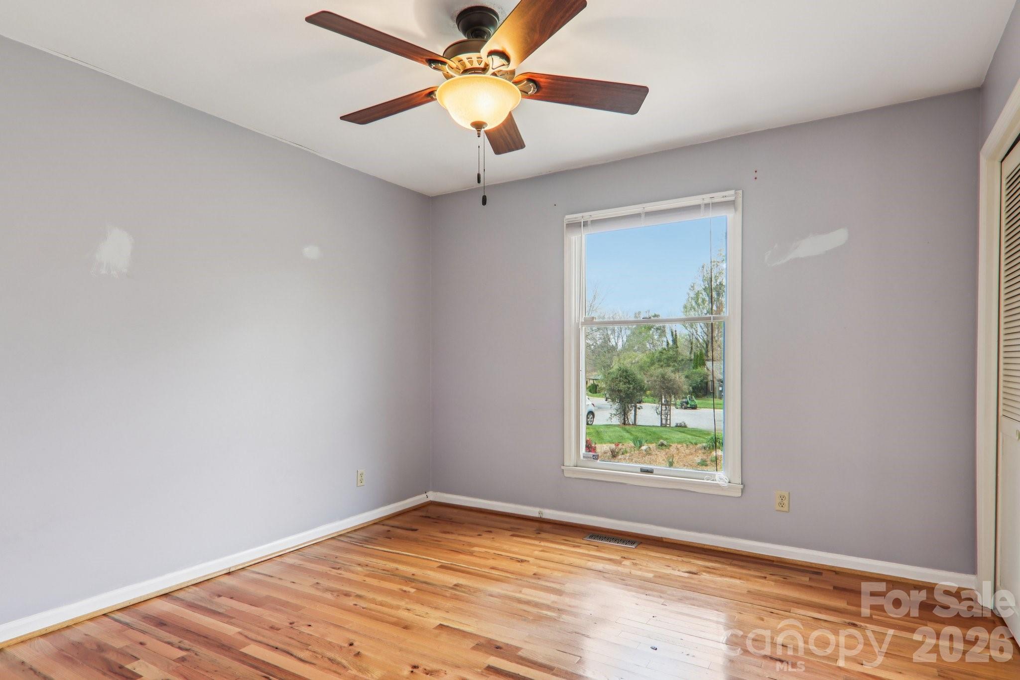544 Bluebird Ridge Asheville, NC 28804 - Photo 16 of 48