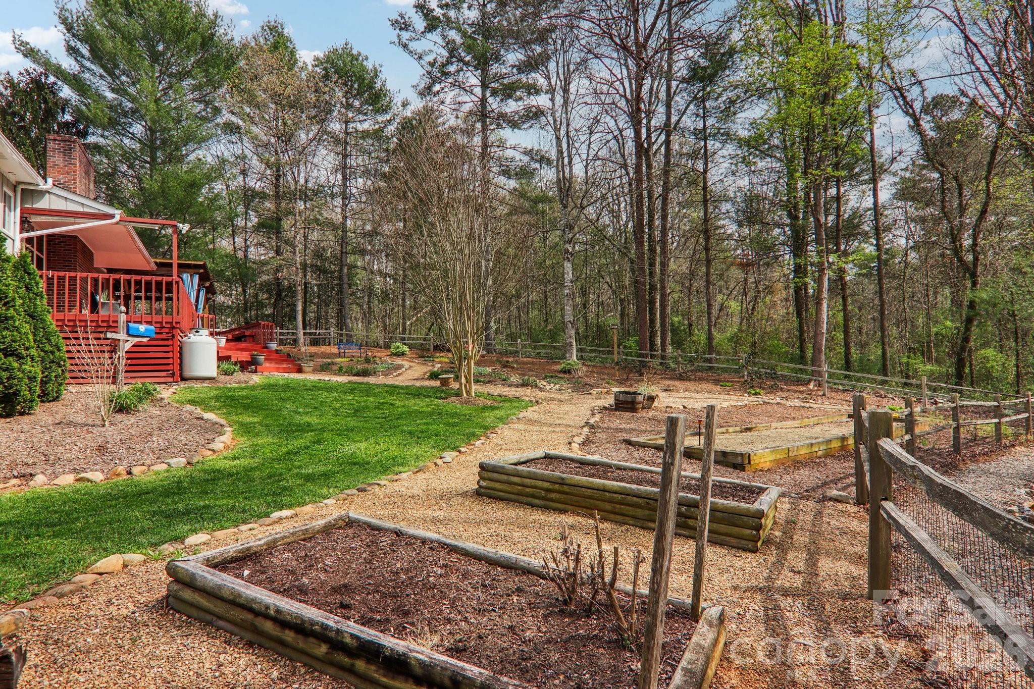 544 Bluebird Ridge Asheville, NC 28804 - Photo 37 of 48