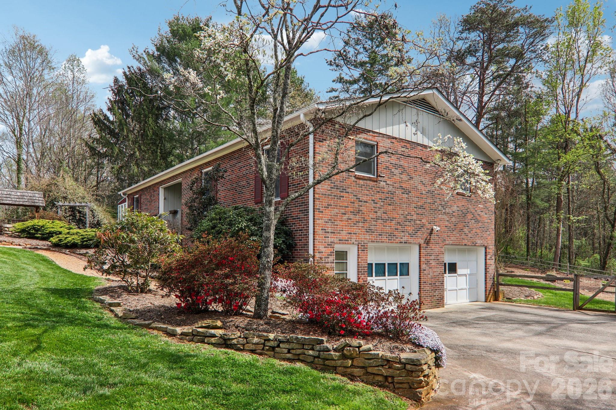 544 Bluebird Ridge Asheville, NC 28804 - Photo 43 of 48