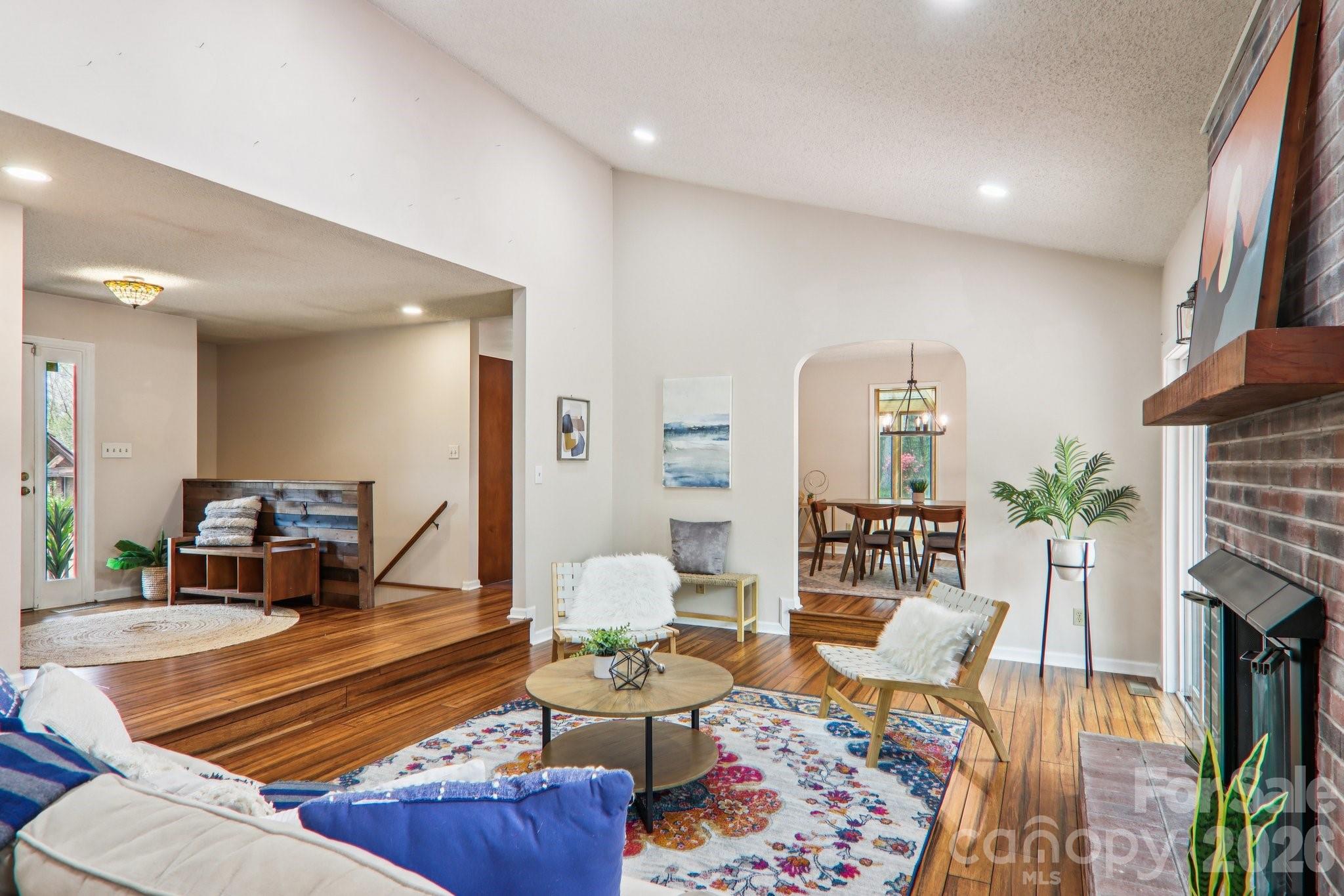 544 Bluebird Ridge Asheville, NC 28804 - Photo 6 of 48