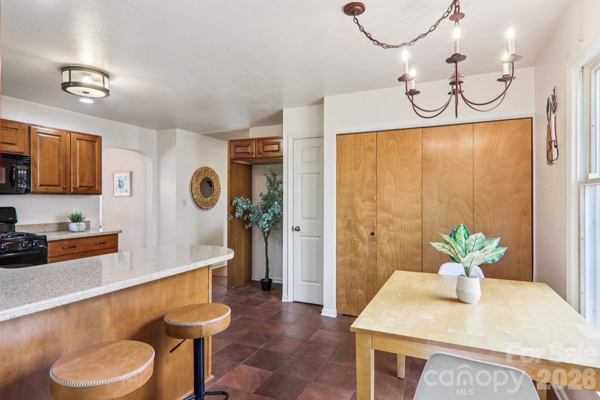 544 Bluebird Ridge Asheville, NC 28804 - Photo 10 of 48