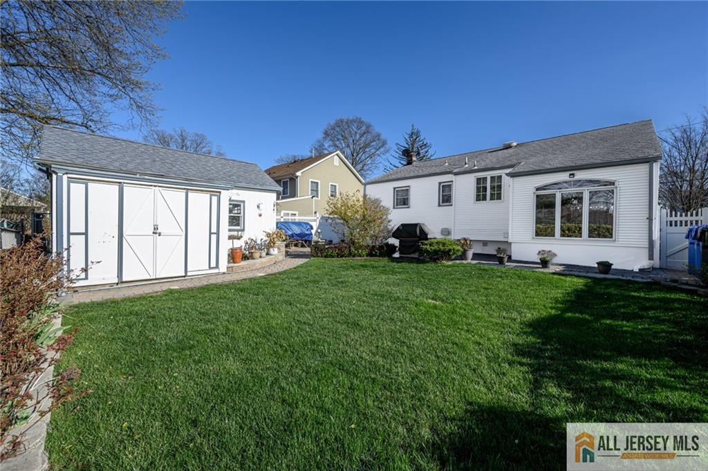 124 Inwood Avenue Colonia, NJ 07067 - Photo 34 of 36