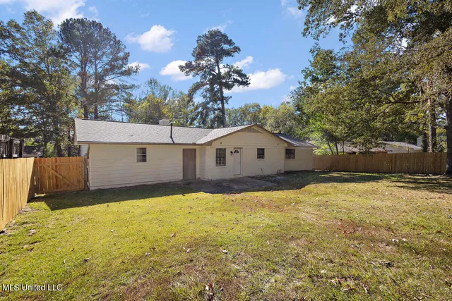 $170,000 | 648 Briarcliff Circle, Jackson, MS 39212