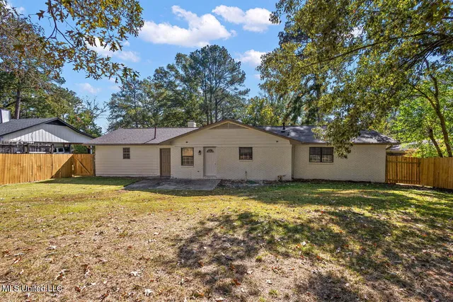 $170,000 | 648 Briarcliff Circle, Jackson, MS 39212