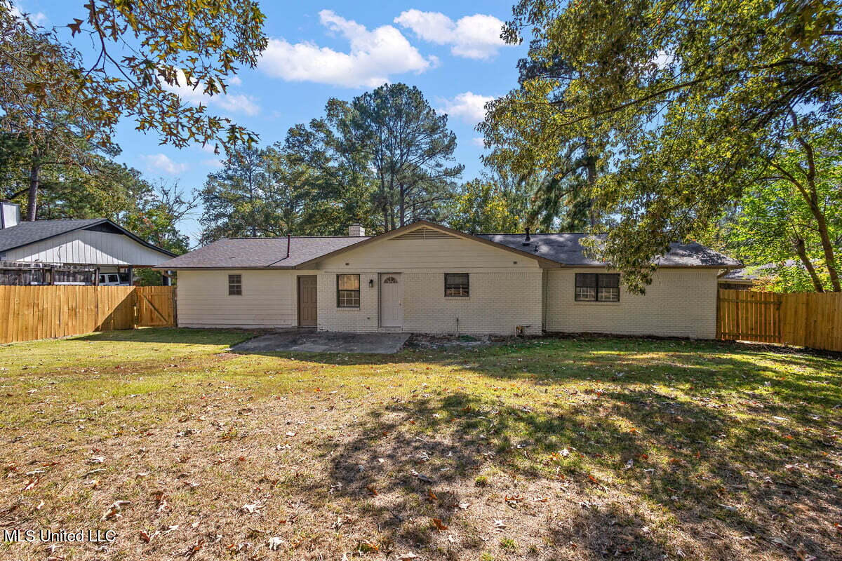 648 Briarcliff Circle Jackson, MS 39212 - Photo 22 of 23 HTP_3296