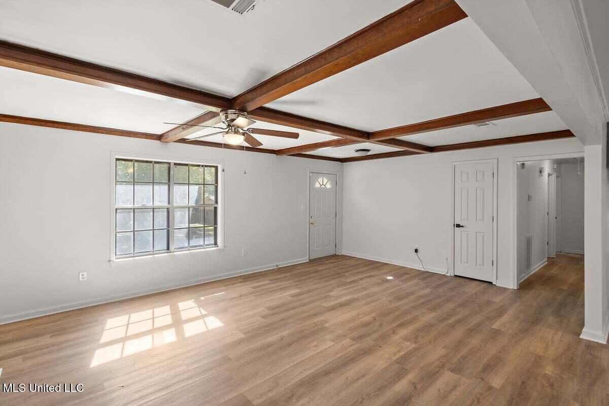 648 Briarcliff Circle Jackson, MS 39212 - Photo 7 of 23 HTP_3247