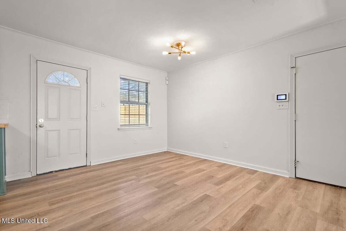 648 Briarcliff Circle Jackson, MS 39212 - Photo 9 of 23 HTP_3253