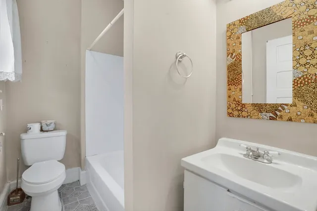 $299,000 | 55 Florida Street, Springfield, MA 01109