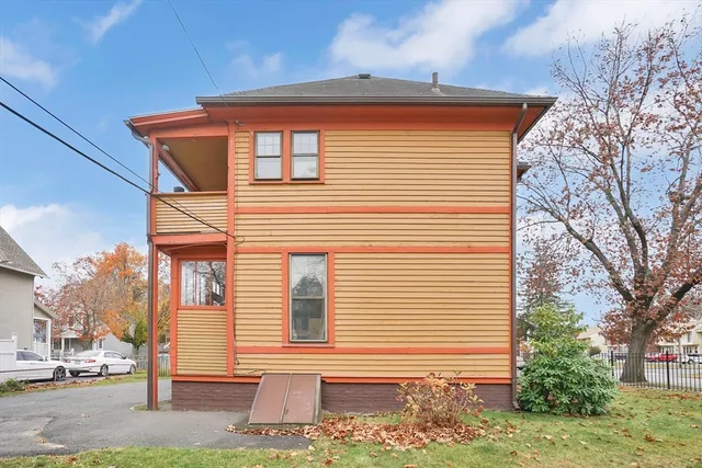 $299,000 | 55 Florida Street, Springfield, MA 01109