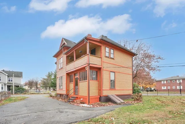 $299,000 | 55 Florida Street, Springfield, MA 01109