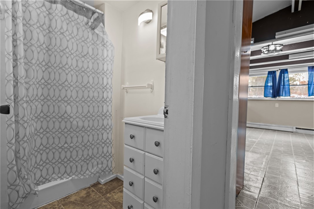 608 Black Plain Road North Smithfield, RI 02896 - Photo 16 of 22