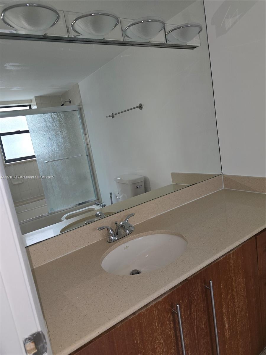 1775 Washington Avenue, Unit 4G Miami Beach, FL 33139 - Photo 20 of 44 a close view of sink