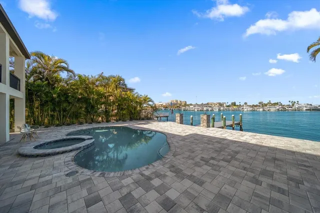 $3,795,000 | 116 Devon Drive, Clearwater Beach, FL 33767