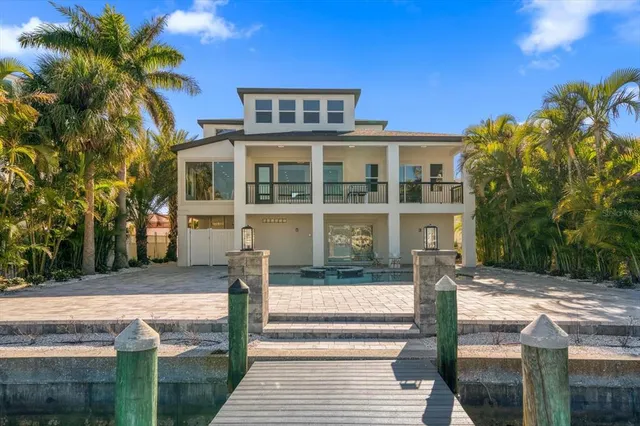 $3,795,000 | 116 Devon Drive, Clearwater Beach, FL 33767