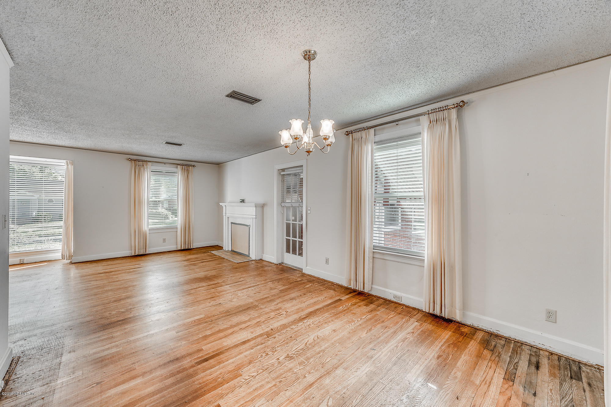 2166 Traymore Road Jacksonville, FL 32207 - Photo 13 of 30 2166 Traymore Rd-3130