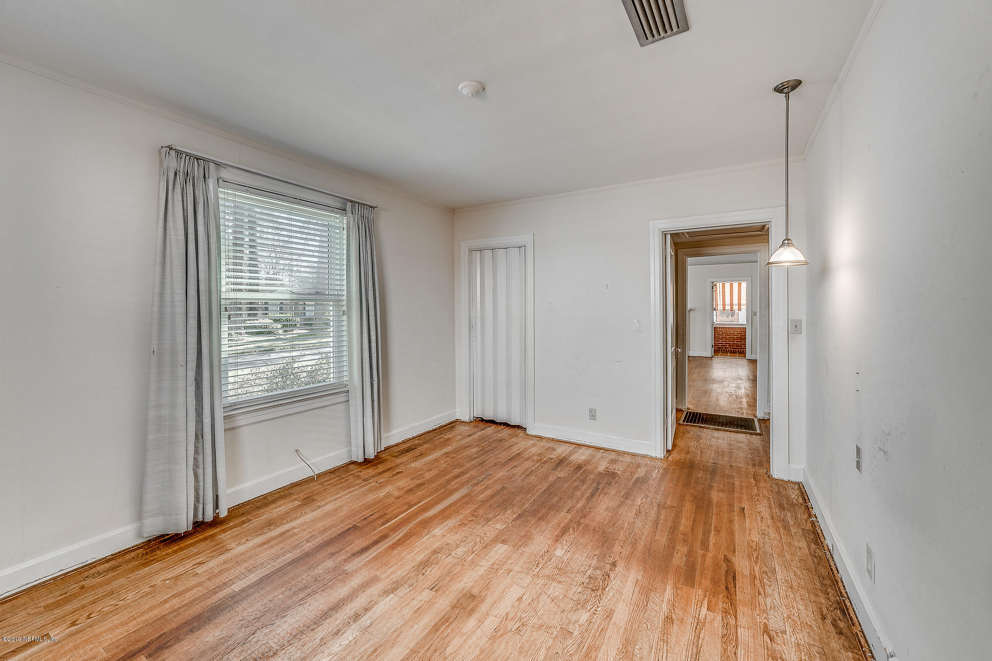 2166 Traymore Road Jacksonville, FL 32207 - Photo 6 of 30 2166 Traymore Rd-3165