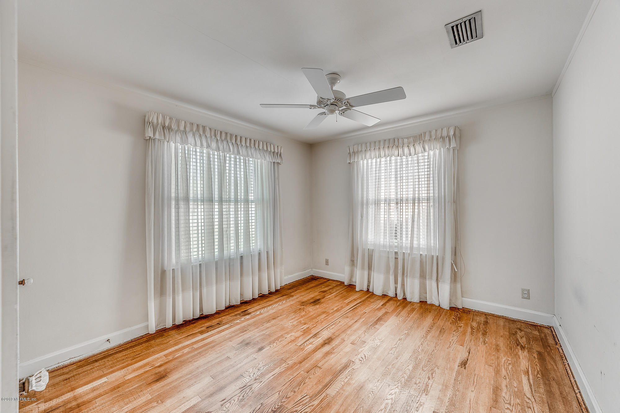2166 Traymore Road Jacksonville, FL 32207 - Photo 7 of 30 2166 Traymore Rd-3170
