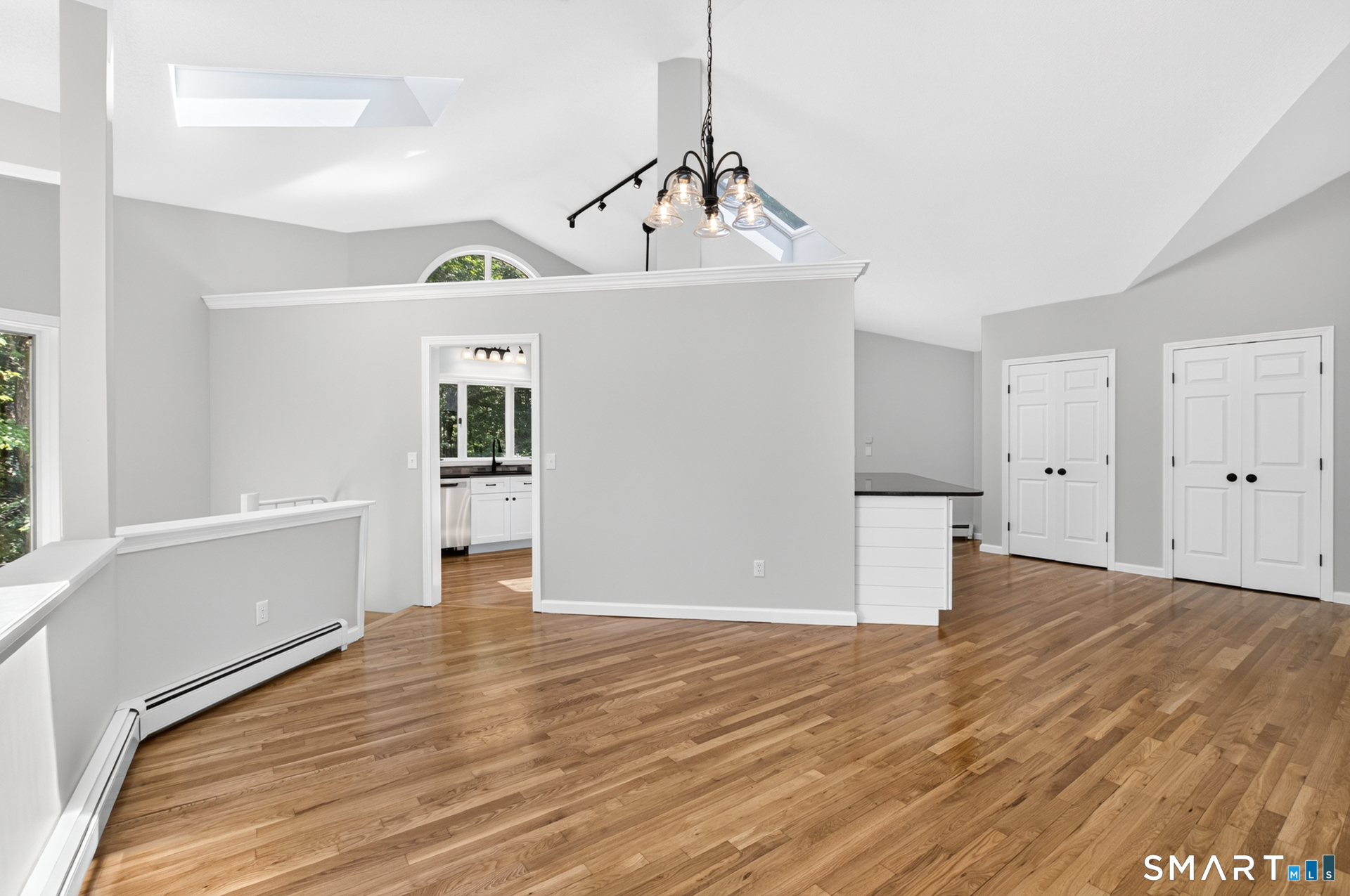 227 W Road Marlborough, CT 06447 - Photo 10 of 35