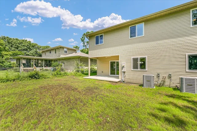 $335,900 | 5 Montclair Road, Unit A, Urbana, IL 61801