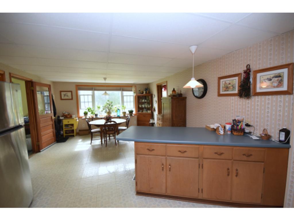 4 Kilburn Road Milton, VT 05468 - Photo 6 of 34
