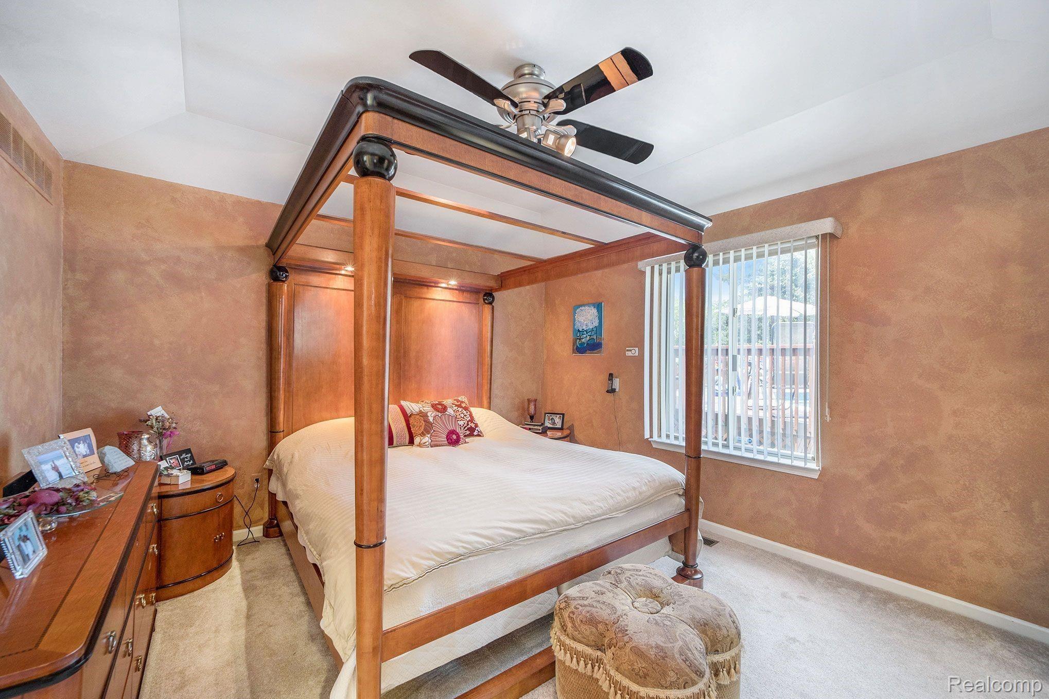49031 Fuller Road New Baltimore, MI 48051 - Photo 11 of 26 BED MASTR 1.jpeg