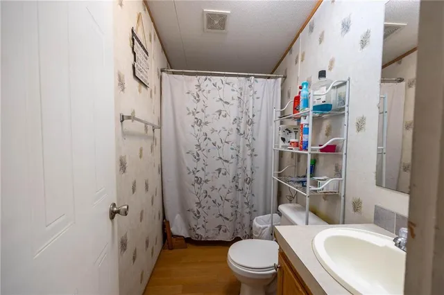 $415,000 | 11855 Northwest Hwy Ab, Urich, MO 64788