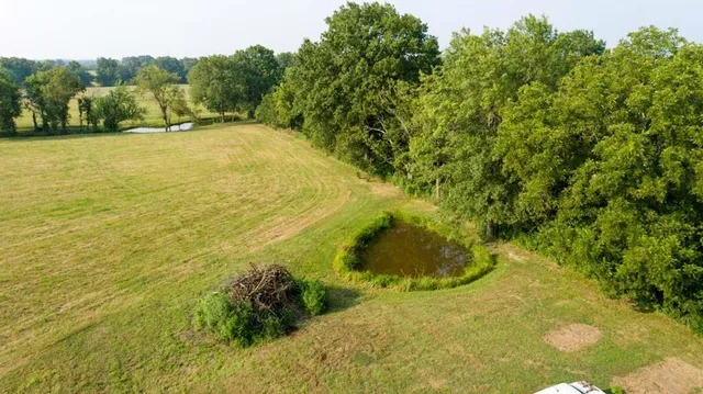 $415,000 | 11855 Northwest Hwy Ab, Urich, MO 64788