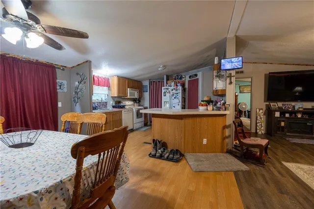 $415,000 | 11855 Northwest Hwy Ab, Urich, MO 64788