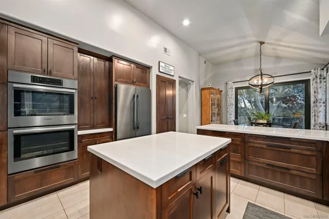 $2,399,000 | 12294 Spruce Grove Place, San Diego, CA 92131