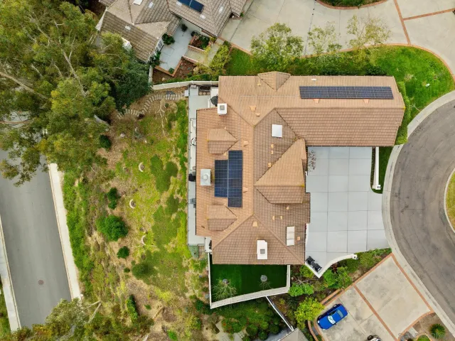 $2,399,000 | 12294 Spruce Grove Place, San Diego, CA 92131