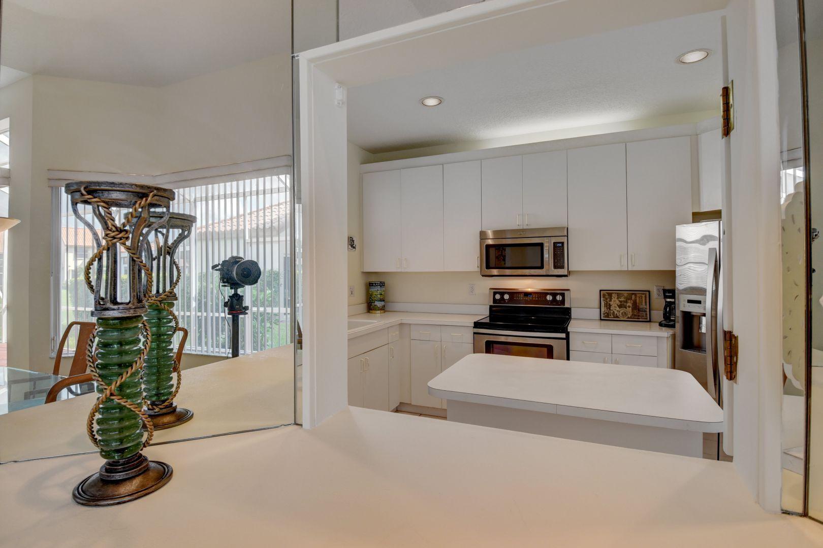 23349 Water Circle Boca Raton, FL 33486 - Photo 26 of 44 Pass-Through to Kitchen