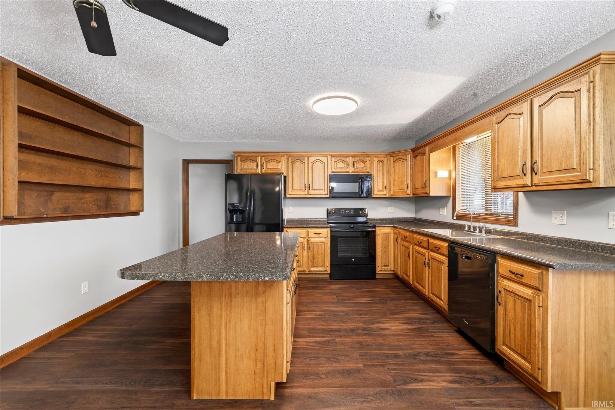 403 North Line Street Loogootee, IN 47553 - Photo 11 of 35