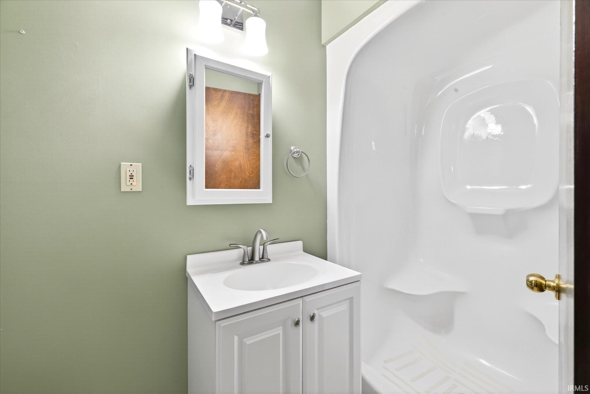 403 North Line Street Loogootee, IN 47553 - Photo 23 of 35