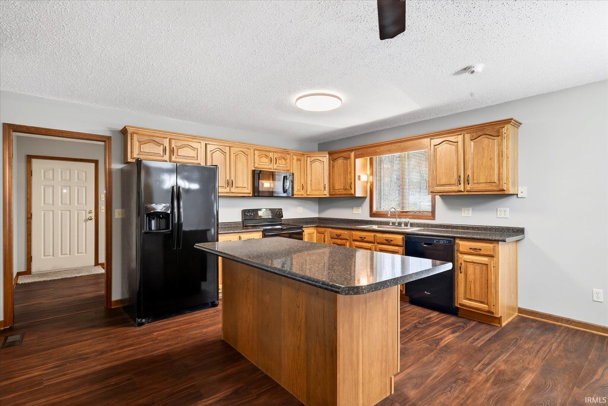 403 North Line Street Loogootee, IN 47553 - Photo 9 of 35