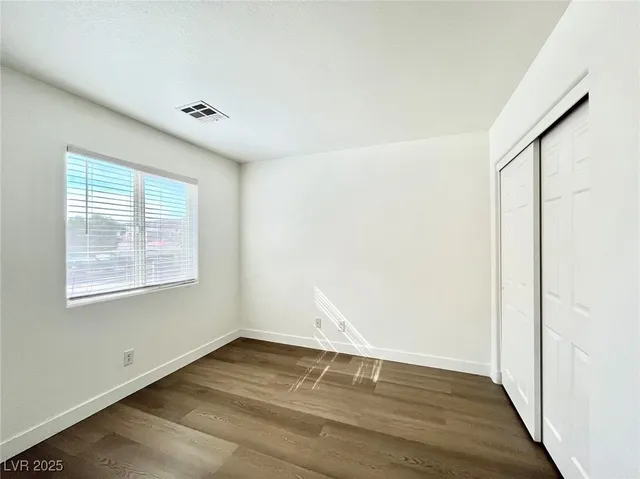 $1,850 | 9291 Hollander Avenue, Las Vegas, NV 89148