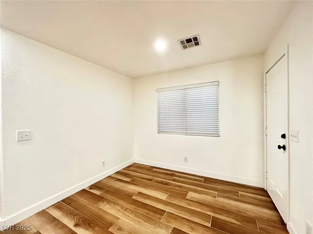 $1,850 | 9291 Hollander Avenue, Las Vegas, NV 89148
