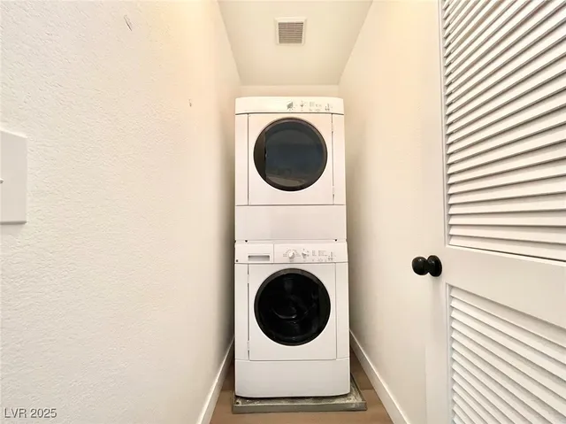 $1,850 | 9291 Hollander Avenue, Las Vegas, NV 89148