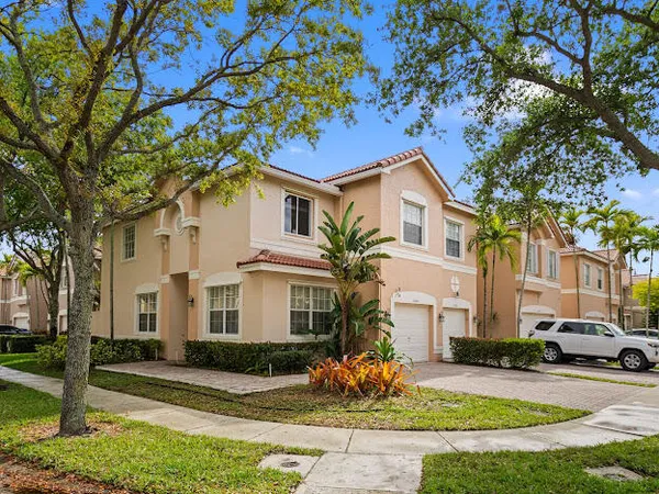 $549,999 | 12444 Southwest 42nd Street, Miramar, FL 33027