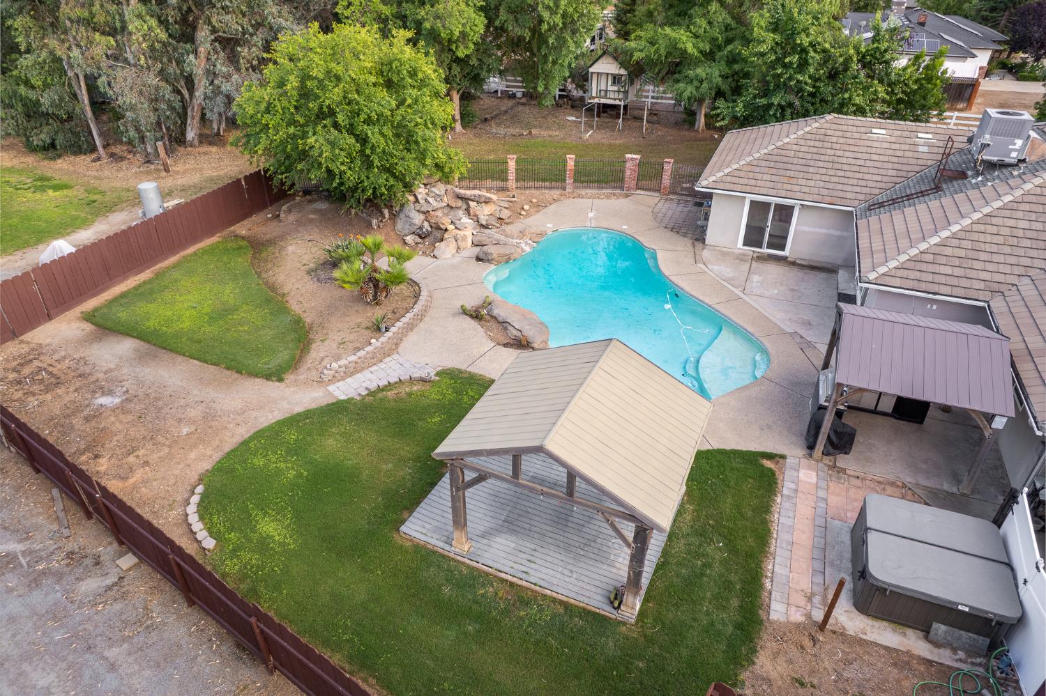 6160 North Sheridan Road Clovis, CA 93619 - Photo 37 of 52