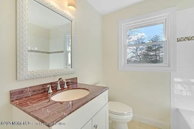 $660,000 | 534 Holmes Avenue North, Forked River, NJ 08731