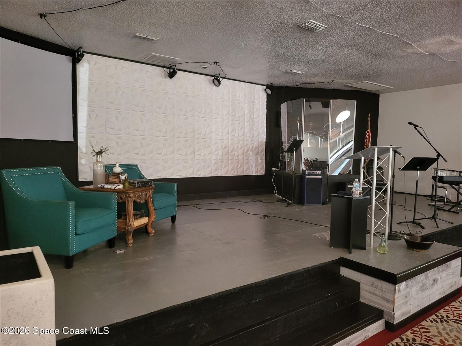 4626 Pipkin Road South Lakeland, FL 33811 - Photo 12 of 17