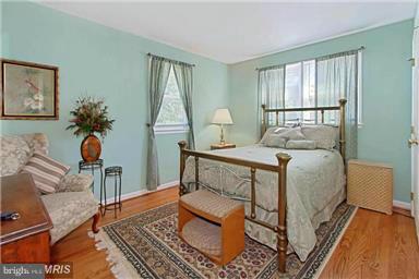 5206 Gilpin Drive Springfield, VA 22151 - Photo 13 of 26 Bedroom