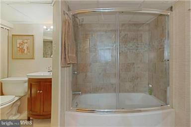 5206 Gilpin Drive Springfield, VA 22151 - Photo 19 of 26 Bath