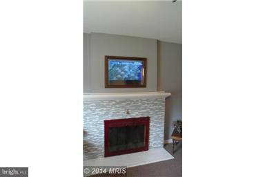 5206 Gilpin Drive Springfield, VA 22151 - Photo 7 of 26 Living Room