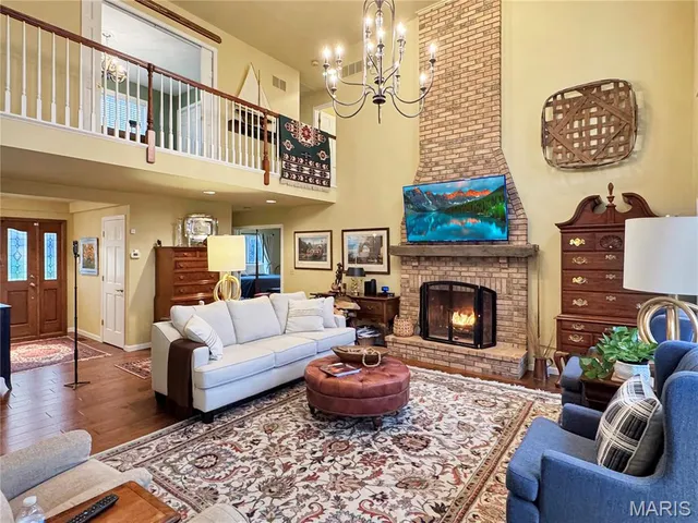 $995,000 | 14 Oak Hills Drive, Washington, MO 63090