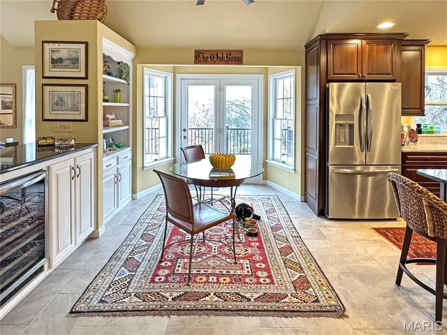 $995,000 | 14 Oak Hills Drive, Washington, MO 63090