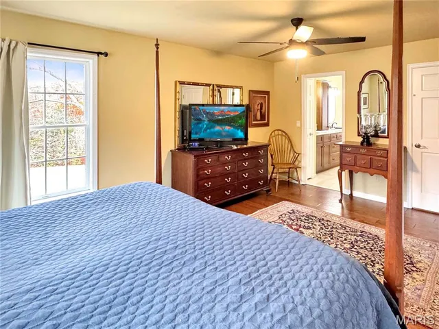 $995,000 | 14 Oak Hills Drive, Washington, MO 63090